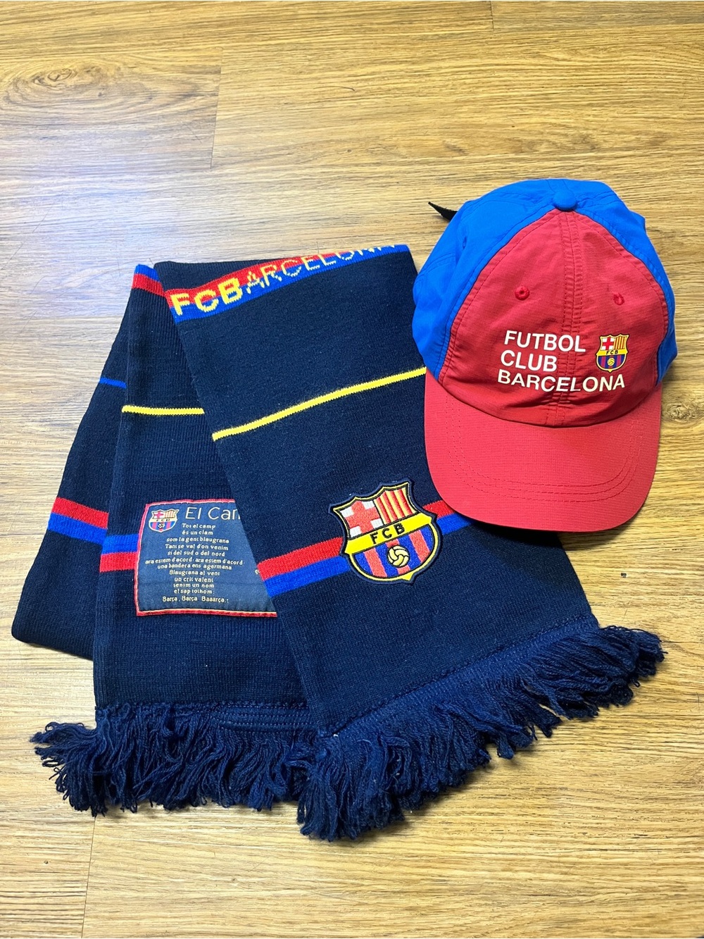 FC Barcelona El Cant del Barca Hat Cap and Navy Striped Fringe Knit Scarf Set